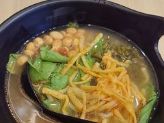 -桂在香知桂林米粉(红博中央公园店)