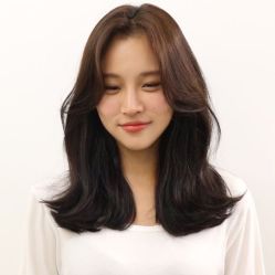 -AYO SALON