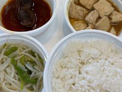 -老乡鸡(上海白玉兰广场店)