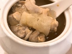 花胶花旗参炖鸡-东江海鲜酒家(艺都分店)