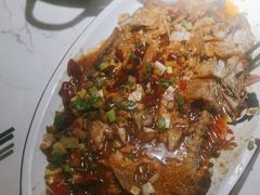 香煎武昌鱼-小凤庭·地道湖北菜武昌鱼·藕汤(38年黄鹤楼店)