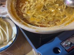 -霄汉牛三鲜湖北砂锅菜(万松园2店)