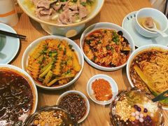 -全牛匠·乐山跷脚牛肉(新中关店)