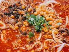 -张翻越·川渝冒菜·武汉黑鸭煲(城北万象城店)