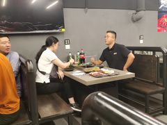 大堂-老吕涮羊肉•东北原味烧烤•大油边•烤鱼(五角场店)