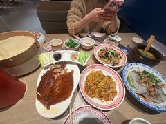 -满园烤鸭·春饼(太原街万达店)