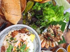 -大头虾越式风味餐厅(光明广场店)