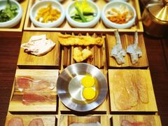 -银米·云南传统过桥米线(双廊黑金冠店)