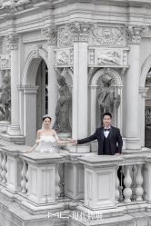 -现代经典婚纱摄影