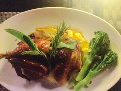 -WOLFGANG PUCK KITCHEN & BAR(迪士尼小镇店)