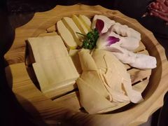 -滇釜火锅·能喝汤的火锅(车公庄店)