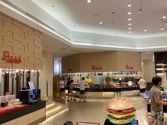 -亚龙湾希尔顿自助餐厅·海鲜·烧烤·沙滩BBQ·现场乐队
