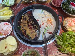 -赵美丽·重庆社区火锅·直营店(火车东站·中豪国际店)