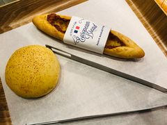 月亮芝士面包-巴黎贝甜(五月花广场店)