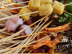 -马路边边串串香形象店(磐石路店)