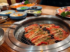 -明洞阿姨·韩式酱蟹烤肉·创意料理(三元桥店)