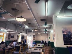 大堂-石灰市老火锅(北滨路店)