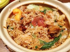 腊味四宝煲仔饭-美罗城