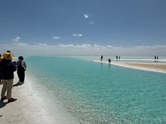 -东台吉乃尔湖