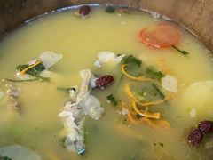 -抚仙湖生态石锅鱼野生菌(告庄店)