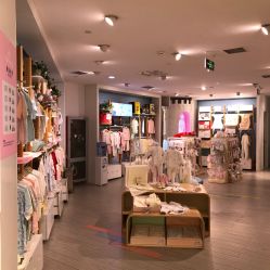 -英氏YeeHoO(颐堤港店)