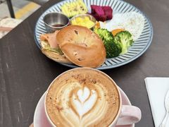 -ommo cafe(半岛城邦店)