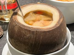 原只椰子炖竹丝鸡-蝴蝶里·粤菜·点心(龙湖天街&滨江店)