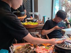 -草家酱蟹炭火烤肉店(珲春南路一店)