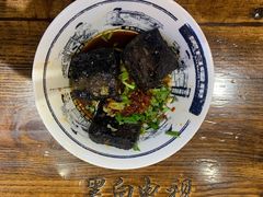 -黑白电视长沙小吃(悦汇城店)