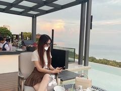 -瑰丽酒店·海吧·天际下午茶·现场DJ·天台酒吧