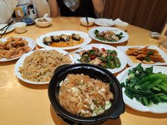 -鹏城人家海鲜酒家·23年老字号(较场尾店)