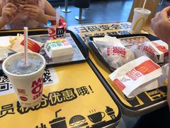 -麦当劳(长江西路得来速店)