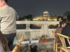 -聚汇三少·龙虾·中餐厅(莫邪路新天地店)