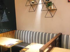 卡座-尊宝比萨(奥山世纪城店)