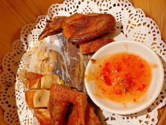胡桃里烤鸡-村理·乡村菜音乐餐厅(河西店)