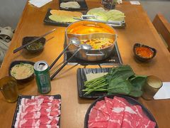 -呷哺呷哺(常营华联店)