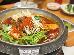 -喇喇排骨火锅·传统韩式脊骨汤(望京西园总店)