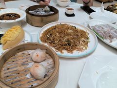 -东豪园林海鲜酒家(南港路辅路店)