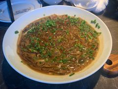 沙蒜烧豆面-新荣记(BFC外滩金融中心店)