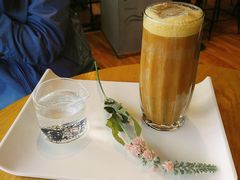 -ZING COFFEE 镜咖啡