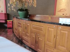 -八府香鸭·啫啫煲(华山路店)