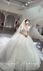 -艾米丽婚纱礼服