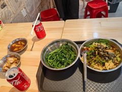 -柳州肥姨妈大骨螺蛳粉(东靖路店)