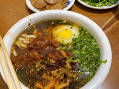 -矮子粉店1985·长沙米粉(湘春路店)