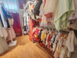 -三河市薇拉风情婚纱摄影店