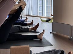 -乐刻瑜伽·普拉提·小瑜荚YogaPod(滨江银泰店)