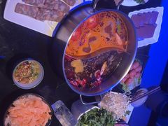 -唯爱KTV聚会餐厅(仙林东城汇店)