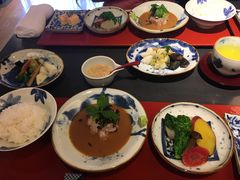 鲷鱼茶泡饭定食-鯛匠 HANANA