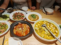 -嫩芽 ·地道重庆菜(十八梯露台夜景店)