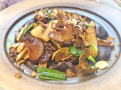 包烧野生牛肝菌-云海肴·汽锅鸡·云南菜(高德置地店)